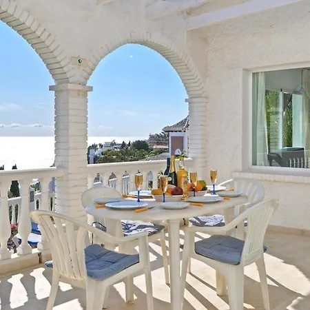 Sleeps 4 Pool Air Con Wifi Villa Nerja
