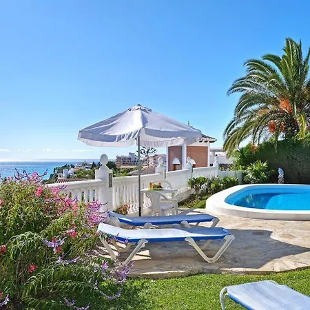 Sleeps 4 Pool Air Con Wifi Villa Nerja